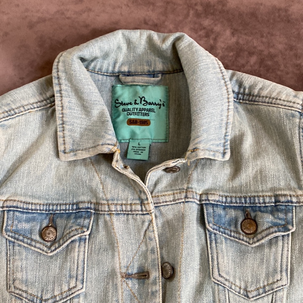 NWOT Jean jacket - Picture 2 of 6